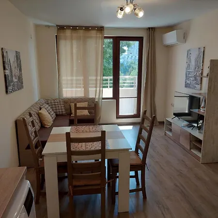 Apartman делукс 2 Burgasz