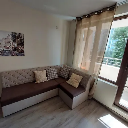 Apartment делукс 2 Burgas