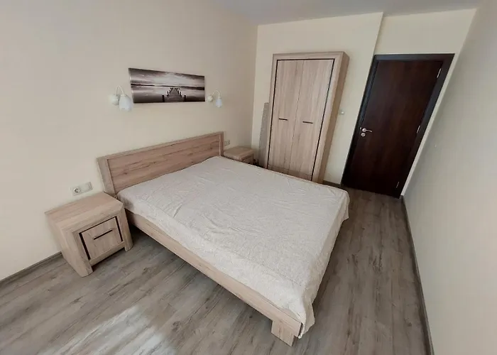 делукс 2 Apartman Burgasz