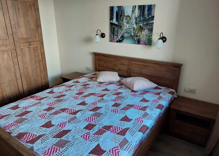 делукс 2 Apartman Burgasz